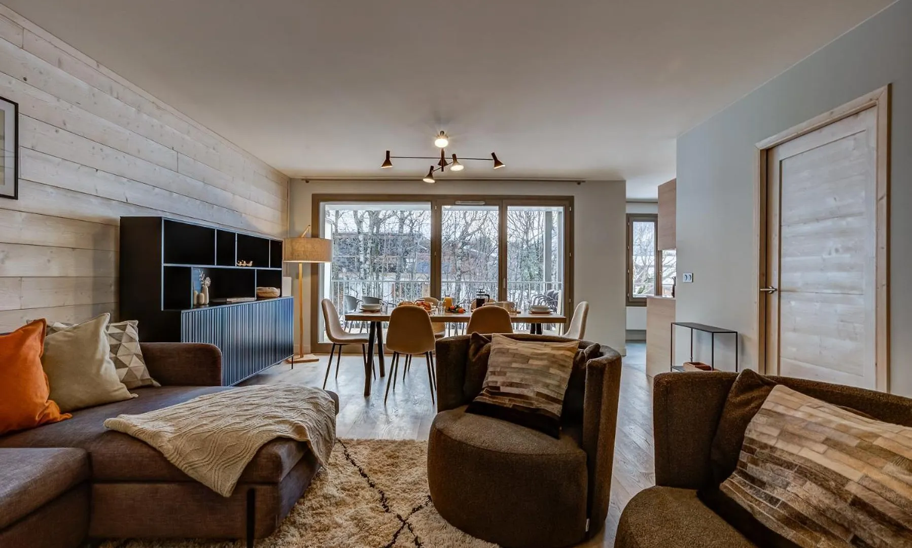White Pearl Apartments 霞慕尼