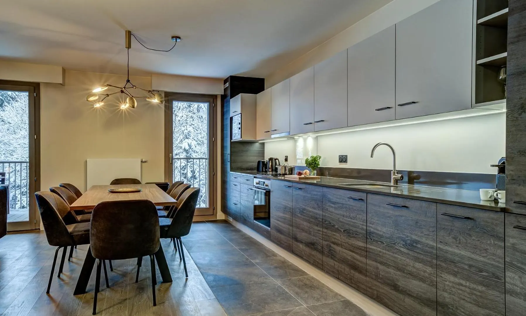 White Pearl Apartments 霞慕尼
