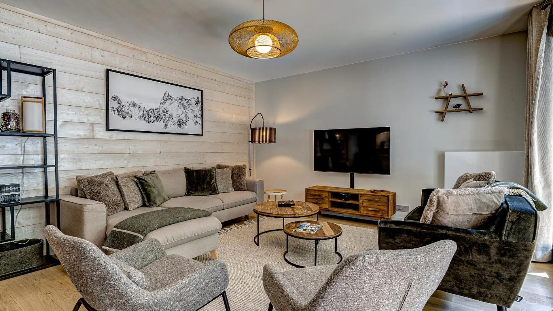 White Pearl Apartments 霞慕尼