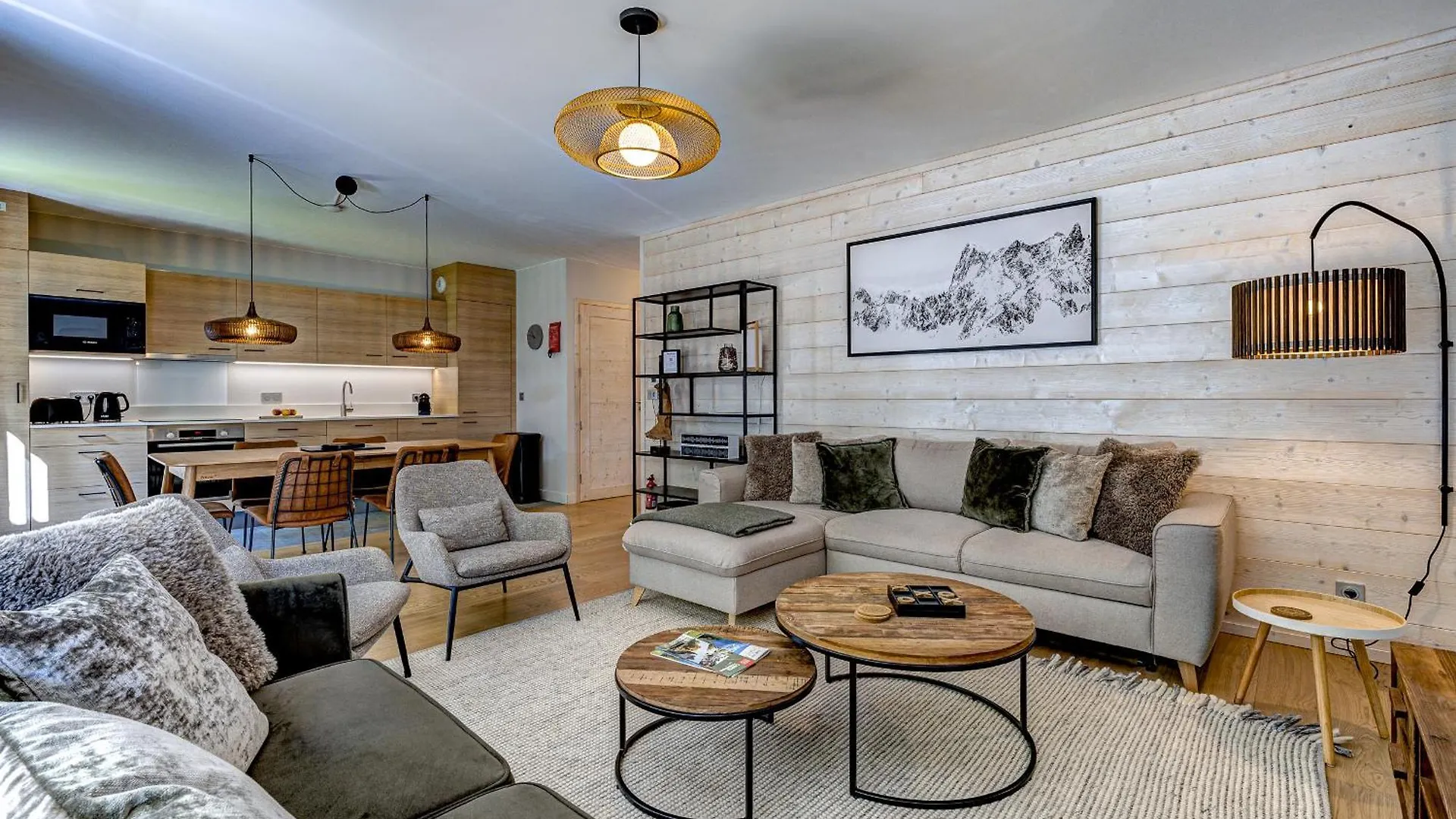 White Pearl Apartments 霞慕尼